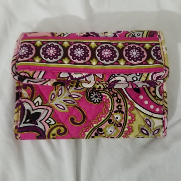 Vera Bradley Handbags - Vera Bradley Wallet